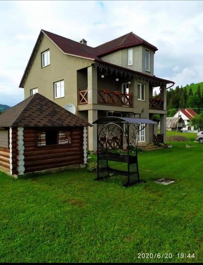 Villa Карпатські Зорі Pilipets Exterior foto